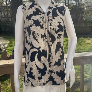 Tommy Hilfiger sleeveless blouse. Size M, navy blue with a beige and tan pattern